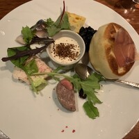 フィオリスカ - 