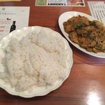 JAGA - ライスの量がスゴイ！マッチャ・チェンチェダランチ