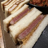中目黒焼肉 登牛門 - 