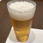 紀尾井町 とんかつ・洋食ひとみ - 生ビール！　乾杯！