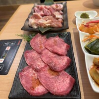 黒毛和牛焼肉 肉處 きっしゃん 西中島総本店 - 