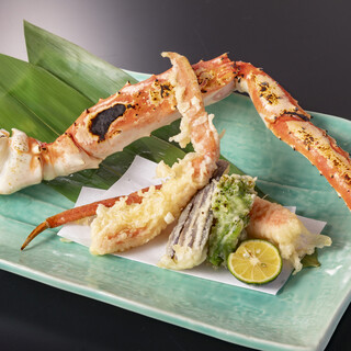 食材と向い合い続けた高みが織りなす蟹料理
