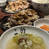 焼肉&手打ち冷麺 二郎 KANAYAMA - 