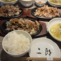 焼肉&手打ち冷麺 二郎 KANAYAMA - 