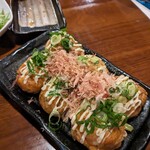 たこの助 - しょうゆたこ焼き(6ヶ)390円