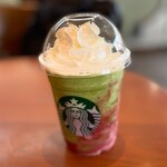 スターバックス・コーヒー - ドリンク写真:抹茶 イチゴ クリーム フラペチーノ