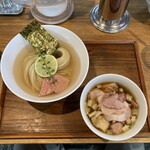 ヨコクラストアハウス - 