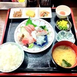 Washoku Dokoro Jinam Bou - 刺身定食(ランチ)　￥1200