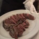 AKARENGA STEAK HOUSE - 