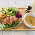 LABO and CAFE YAMAMOTO - ■ランチプレート1300円