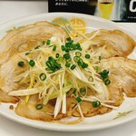 ラーメンとん太 - おつまみ焼豚