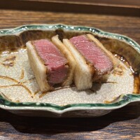 肉割烹 上 - 