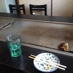 高砂 - 6人が座って頂ける鉄板。あと一口やぁ～