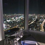 ZK - お席は、北、西のコーナー席