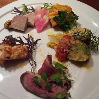 Premium Marche BISTRO_1