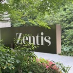 アップステアーズ - 外観