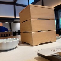 日本料理 からまつ - 斜め下からパシャリ