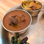 アジアンダイニング&バー カトマンズ - ダルバットセット1080円だよ