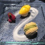 ZK - 氷菓子と書いて、ヒガシというそうです！ピスタチオのシューアイスが美味しい！