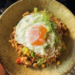 &WINE - ミーゴレン