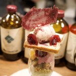 アゾート - アメリカンチェリーのパフェ(2024年6月)