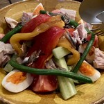 クスクス ルージール - アンチョビと自家製ツナのニーズ風サラダ
