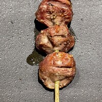 YAKITORI ごくう 新橋璃宮 - 砂肝　丁寧な火入れです