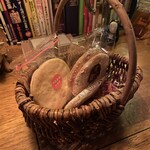 BAR 屋根裏 - 