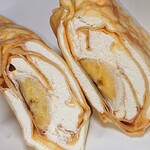 花京院市場 - キャラメルバナナクレープ
