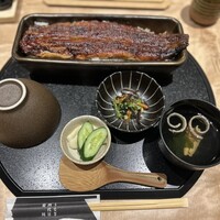 うなぎ四代目菊川 東京駅黒塀横丁店 - 
