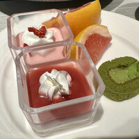TERRACE & DINING ZERO - 