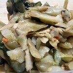 ぎょうざ 宝舞 - ザーサイ