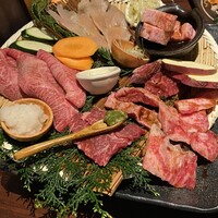 肉匠 牛虎 西中島店 - 牛虎盛り