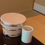 あさば - こちらもきれい　数ヶ月おきに　新しいお櫃にするのでしょう