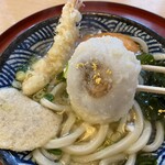 Kanakuma mochi - 餡餅天ぷら with 金箔 (*⁰▿⁰*)