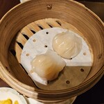 翠亨園 - エビ蒸しぎょうざ
      