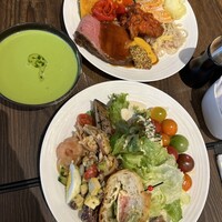 フォルク キッチン オールデイダイニング  - 