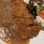 社 - サックサクのカツ　玉ねぎベースのソースでサッパリ