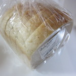 パン工房 MUGIYA - 発芽玄米食パン（４００円）