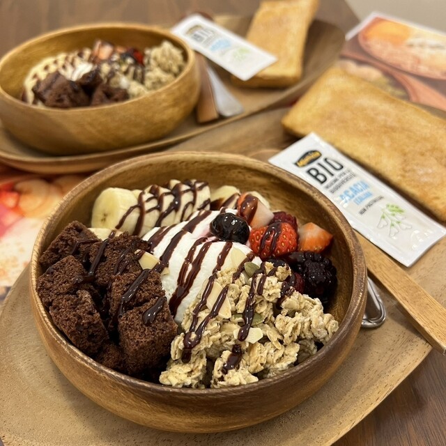 Living Cafe yocco photo 3