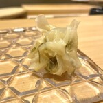 すし 福寿 - ガリ（昆布入り）やや甘め！