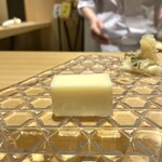 すし 福寿 - 玉子焼き（黄身が白い卵）