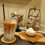 リリカル コーヒー ドーナツ - 