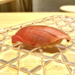 すし 福寿 - 中トロ！