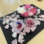 レストランぶどうの森 レ・トネル - 矢車菊を凍らせて