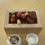 レストランぶどうの森 レ・トネル - お茶菓子