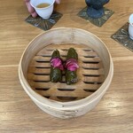 レストランぶどうの森 レ・トネル - 桜餅のイメージ