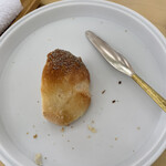 レストランぶどうの森 レ・トネル - ケシの実のパン