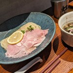 おダシと銀しゃり 中華そば 虹空 - 