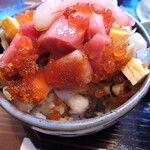 平八 - バラちらし